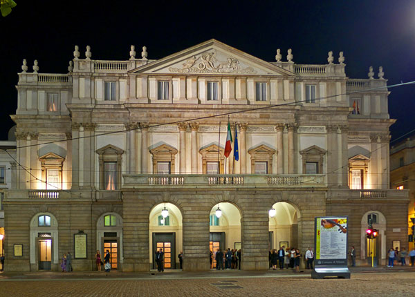 здание театра Ла Скала, архитектор Джузеппе Пьермарини