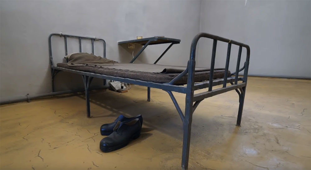 Камера каторжанина —  тюрьма Трубецкого бастиона