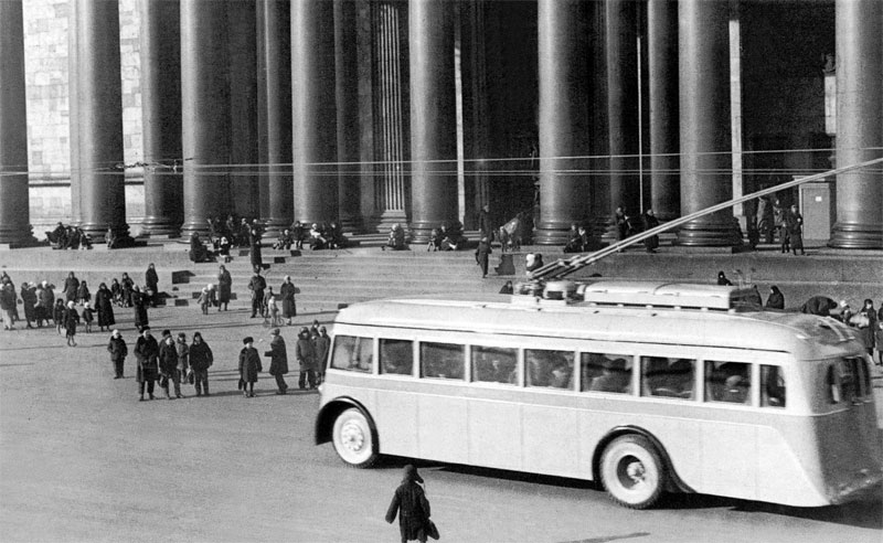 первые троллейбусы в Ленинграде — 1936 год